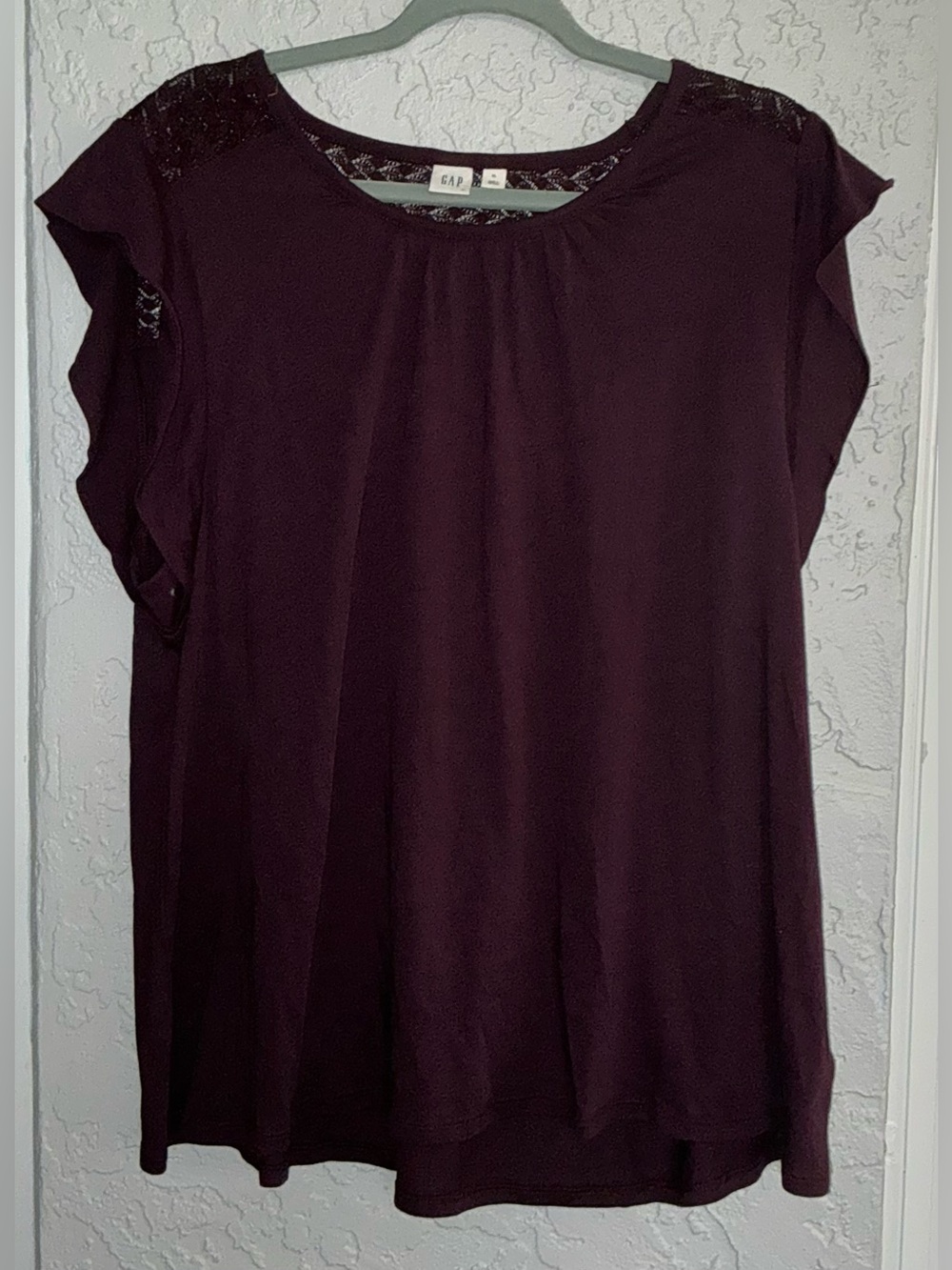 GAP Women's Deep Plum Lace-Trim Cap Sleeve Top